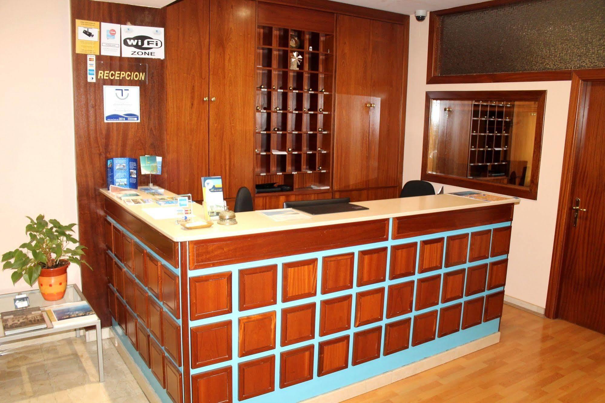 Hotel Villa De Marín Dış mekan fotoğraf